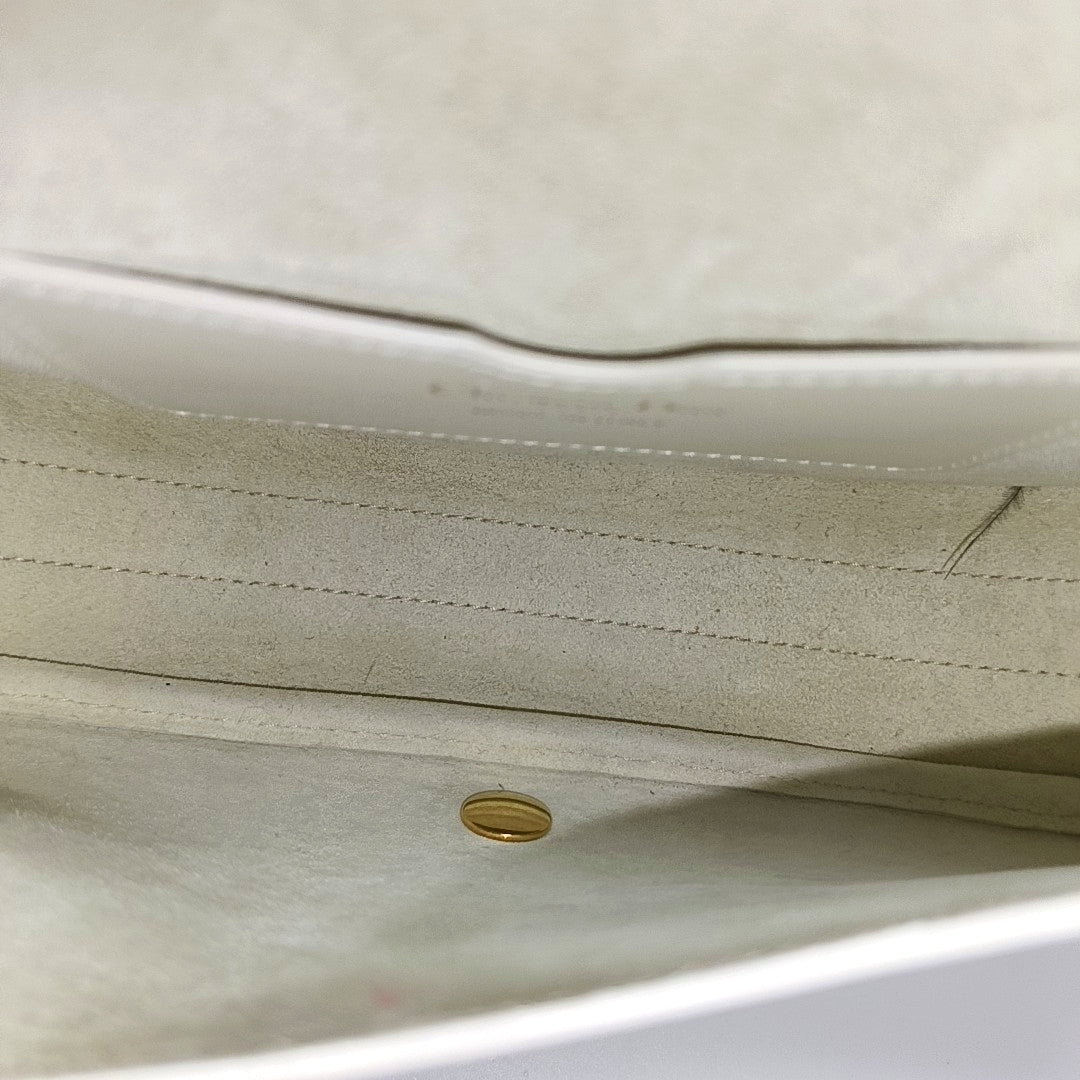 Bobby Medium Calfskin White