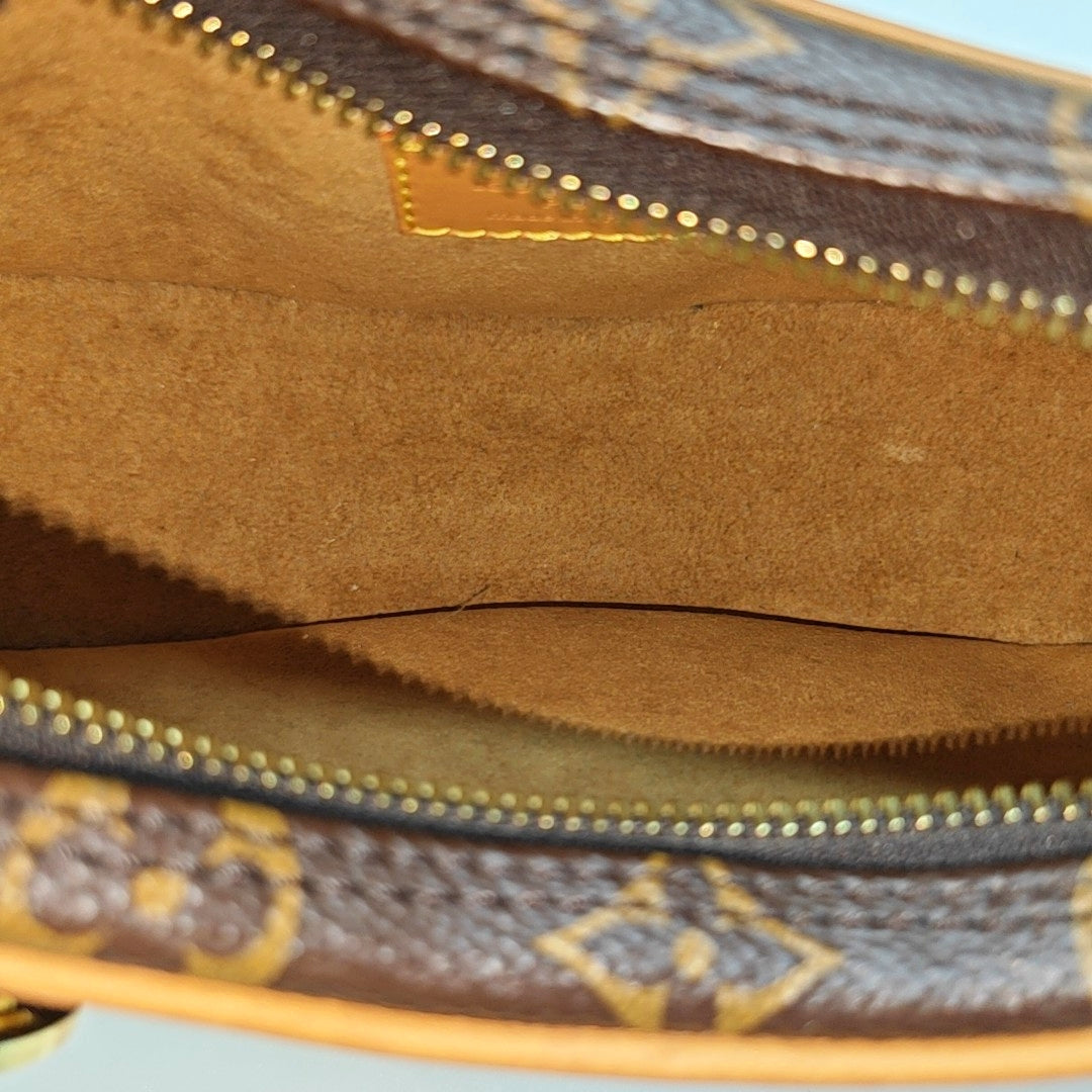LOOP Monogram Coated Canvas Brown