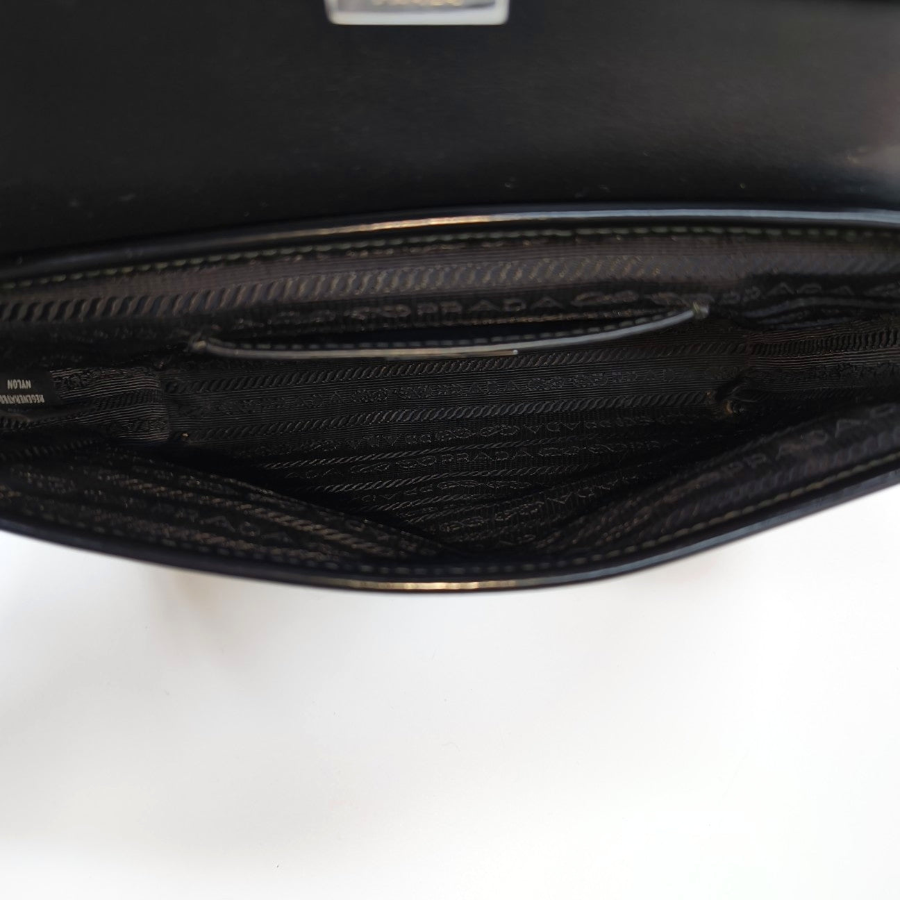Nylon Calfskin Black