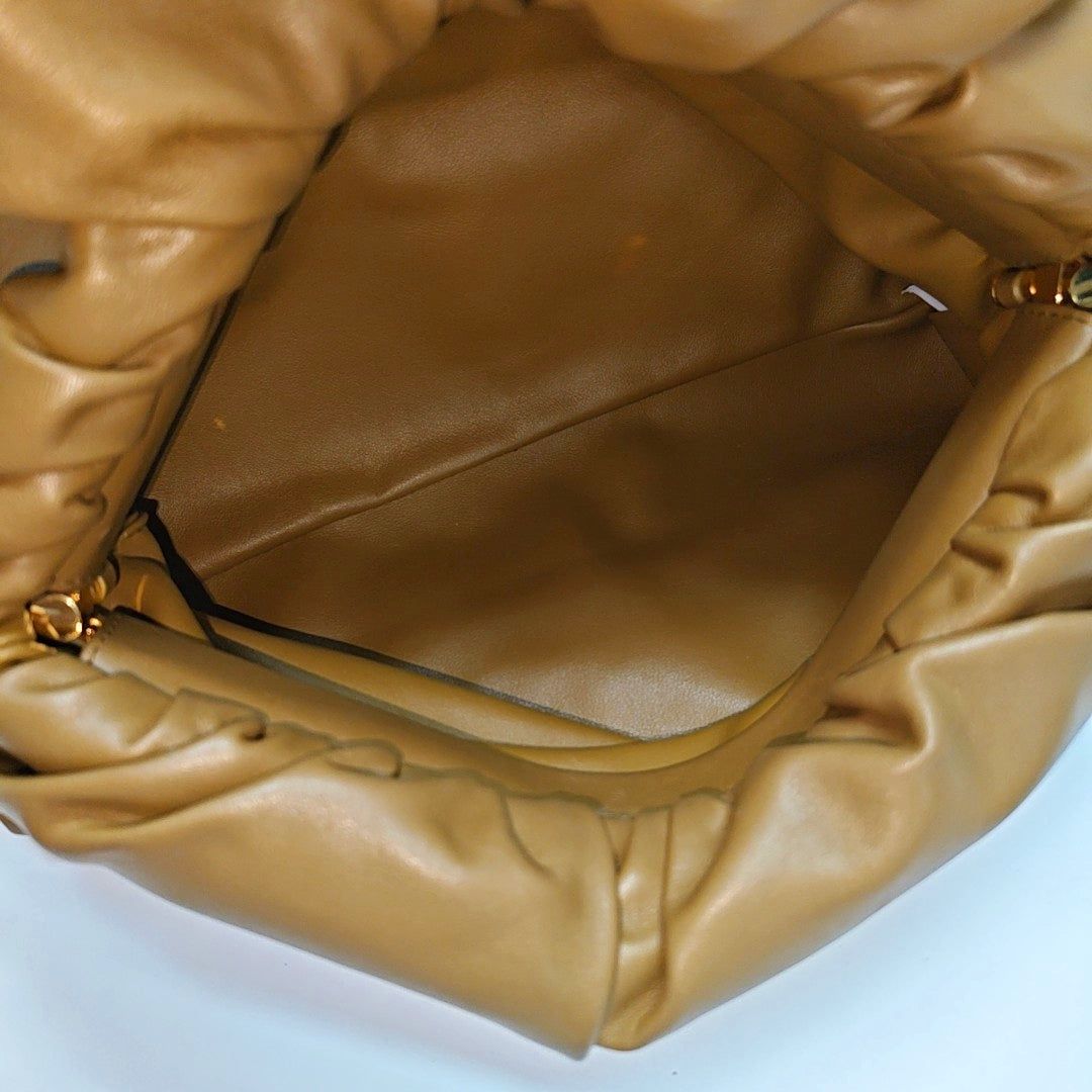 The Pouch Mini Calfskin Brown