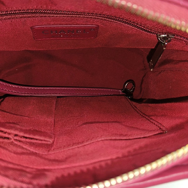 GABRIELLE Small Chevron, Quilted Calfskin Red
