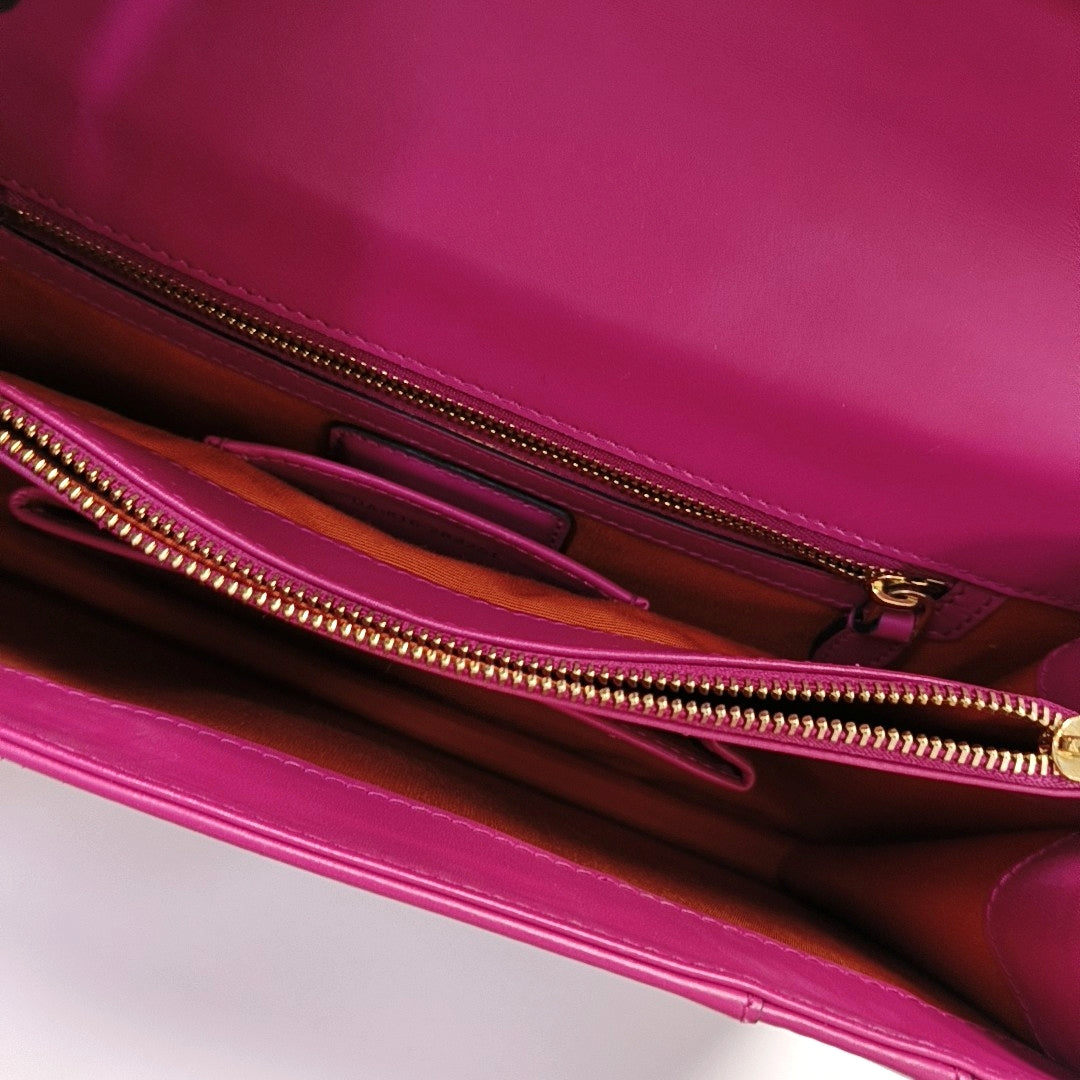 SERPENTI FOREVER Medium Calfskin Red