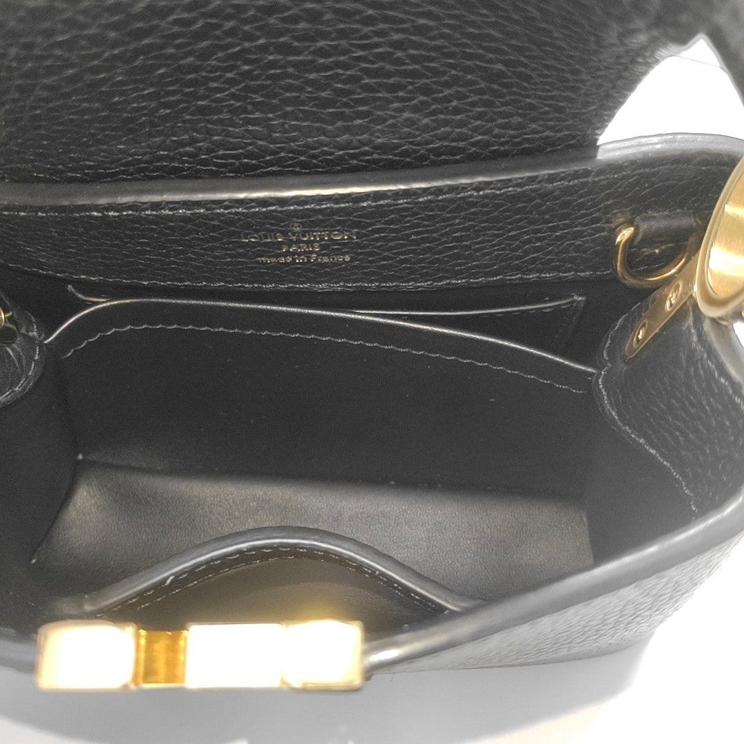 Authenticated pre-owned  CAPUCINES Mini Calfskin Black - Shoulder Bag at Looply