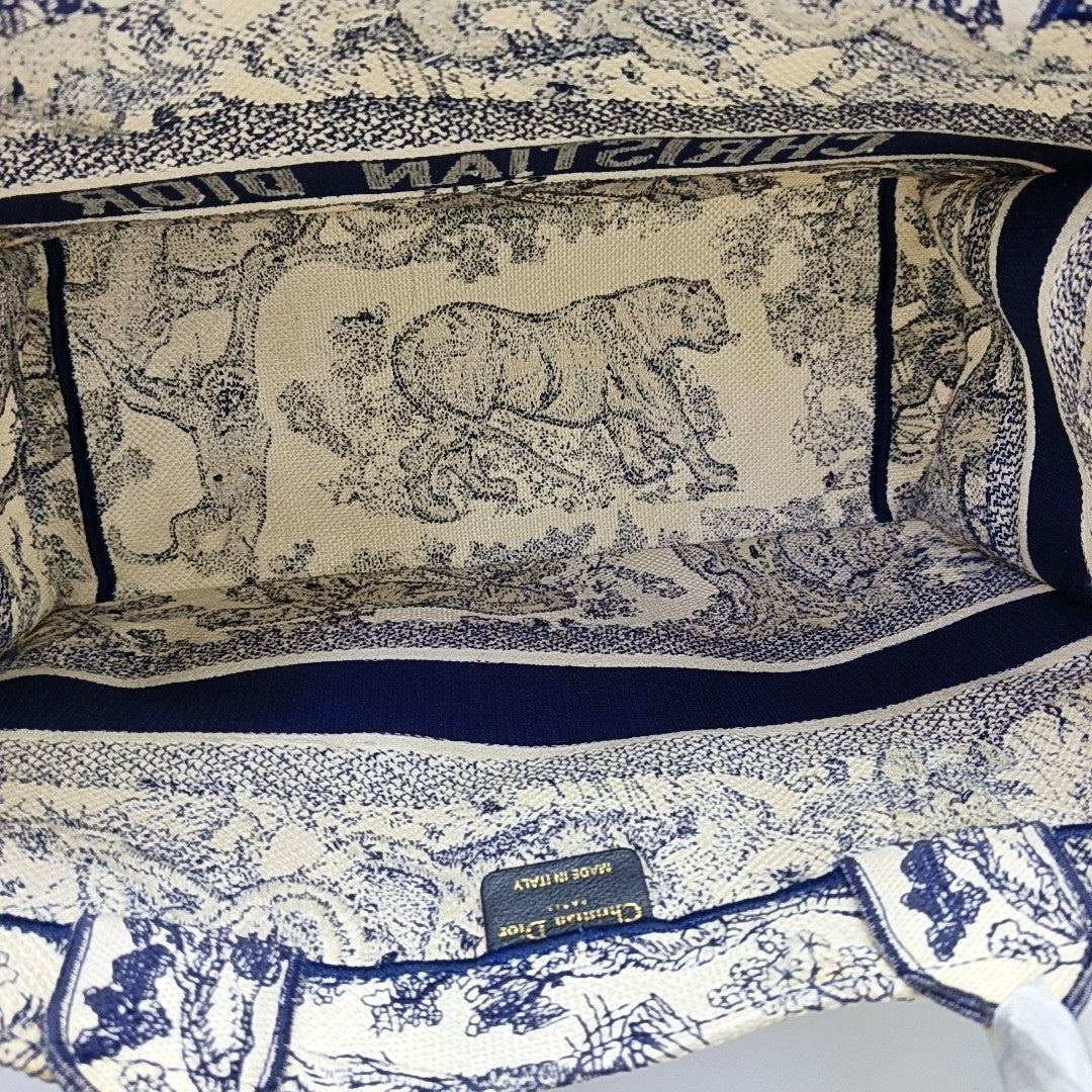 Book Tote Medium Canvas Blue