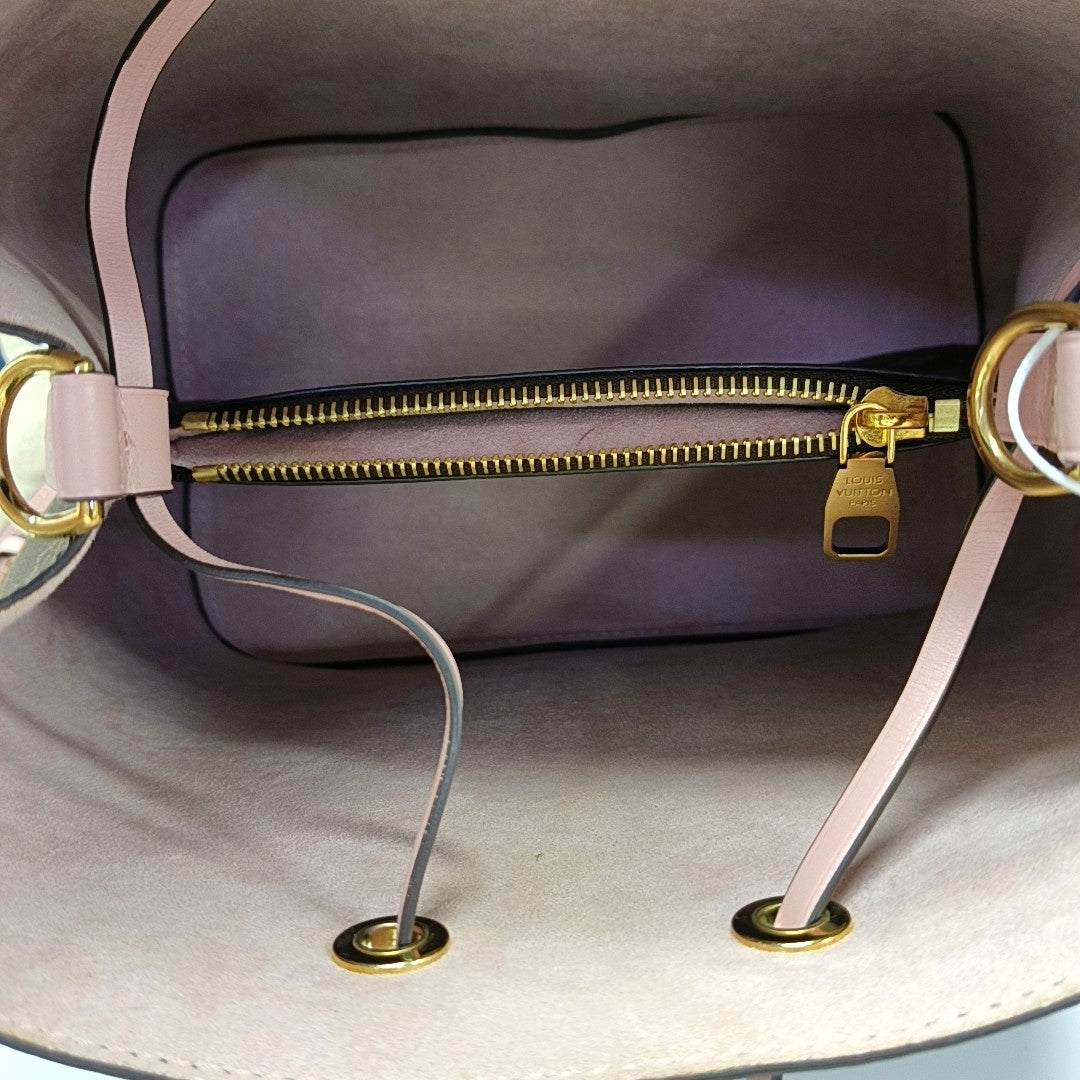 NÉONOÉ MM Monogram Coated Canvas Brown