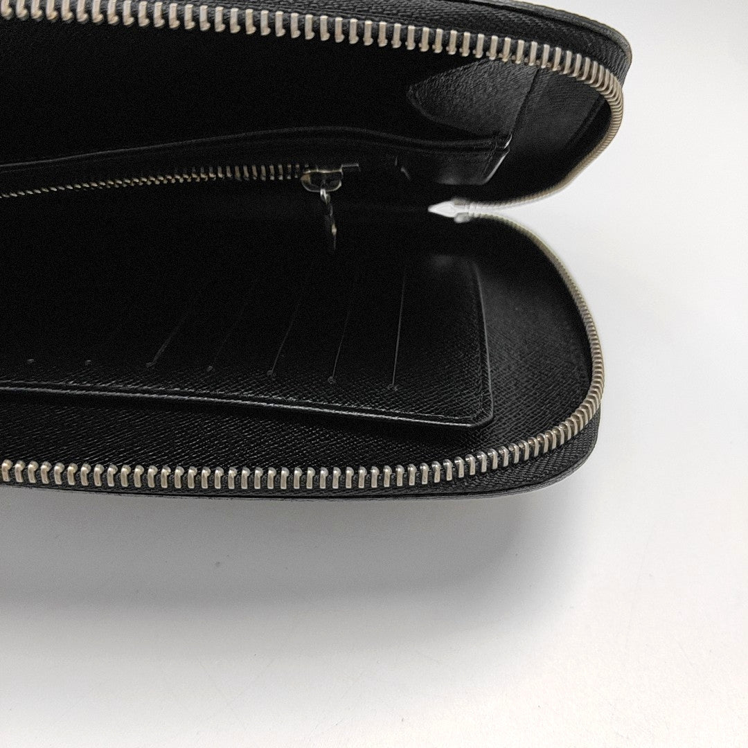Damier Graphite Coated Canvas Clutch Gray