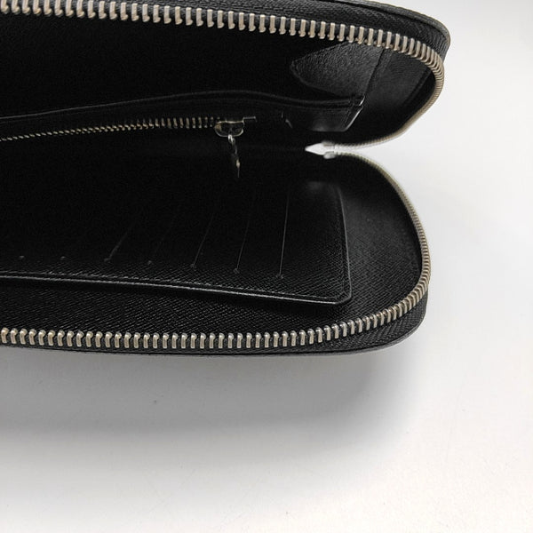 Damier Graphite Coated Canvas Clutch Gray