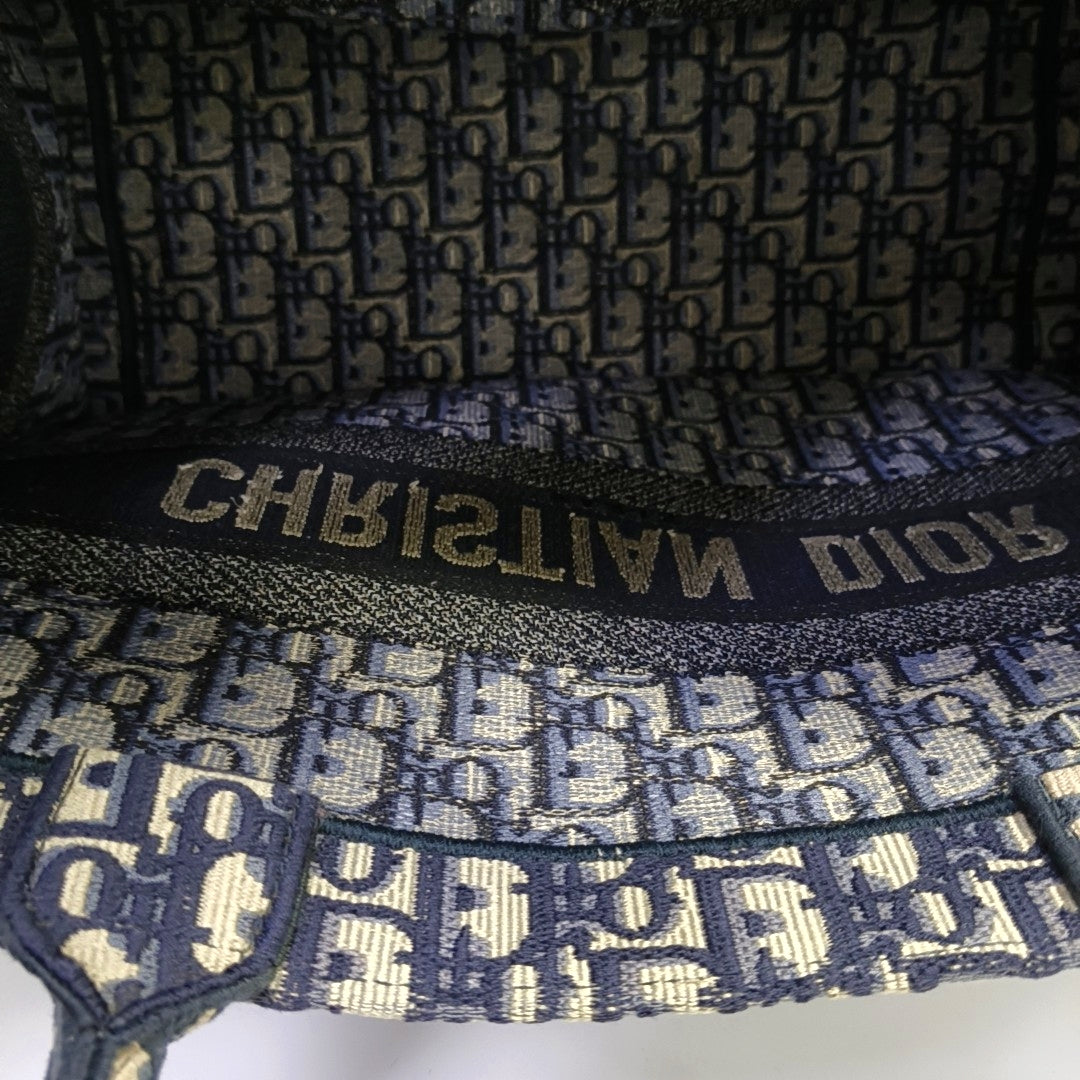 Book Tote Medium Oblique Canvas Blue