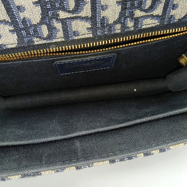30 Montaigne Oblique Canvas Blue