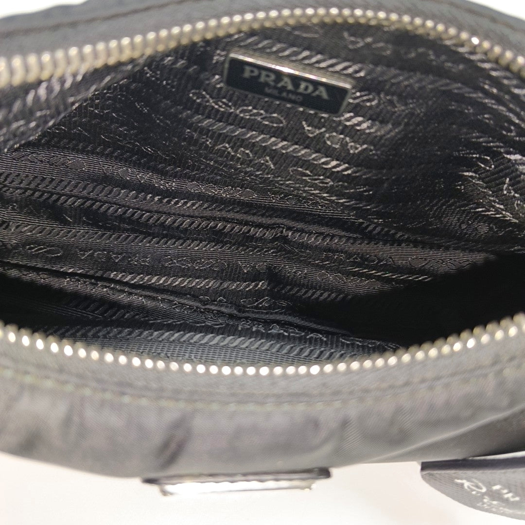 Re-Edition2000 Mini Nylon Black