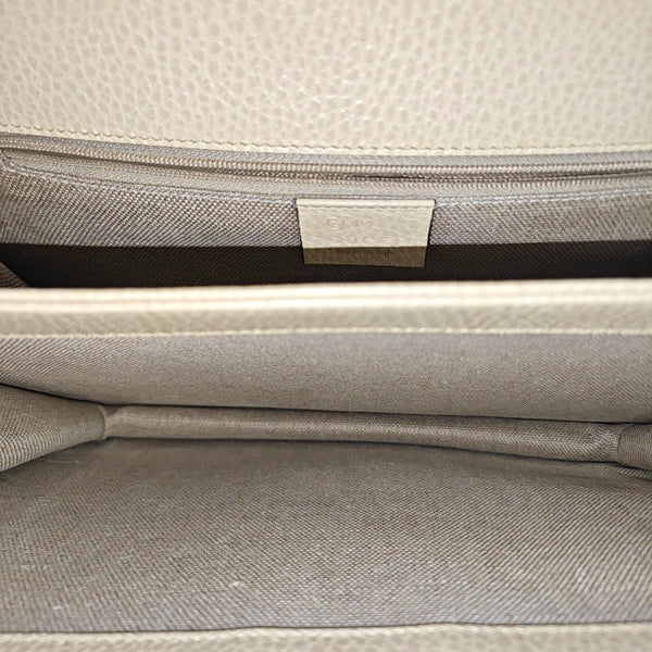 Interlocking G Large Calfskin Beige