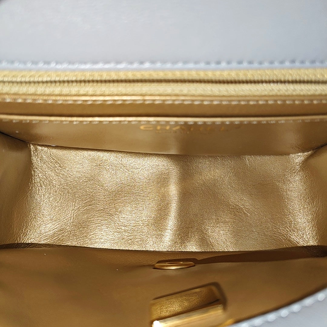 CLASSIC FLAP Mini Quilted Lambskin Gray