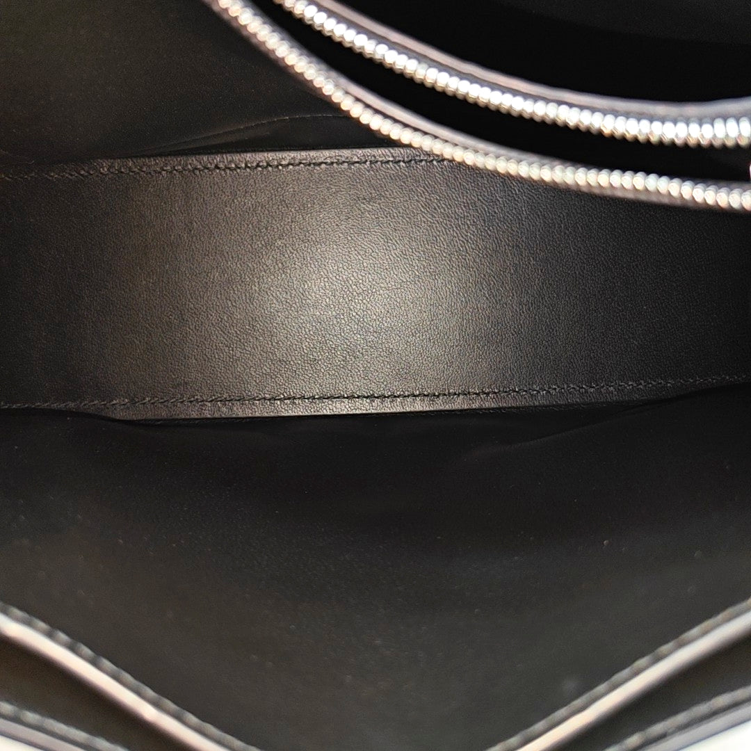Crush Medium Calfskin Black