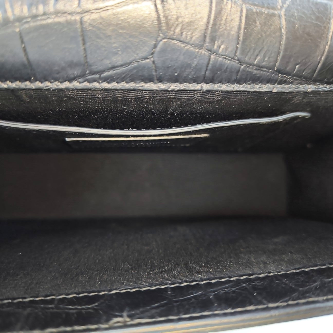 KATE Medium Calfskin Black