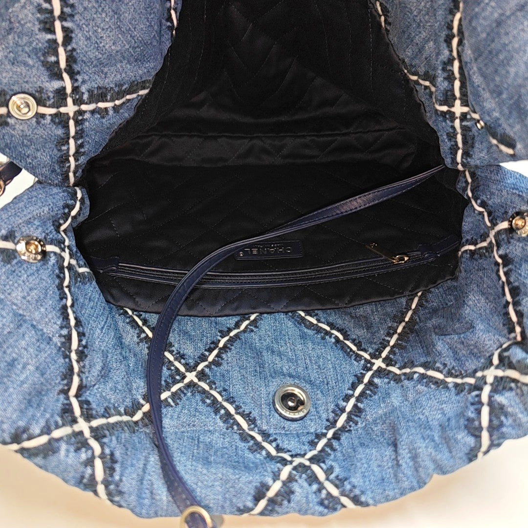 CHANEL 22 Small Quilted Denim Blue
