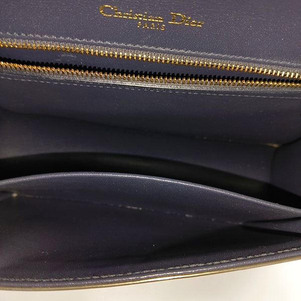 Diorama Medium Cannage Calfskin Gold