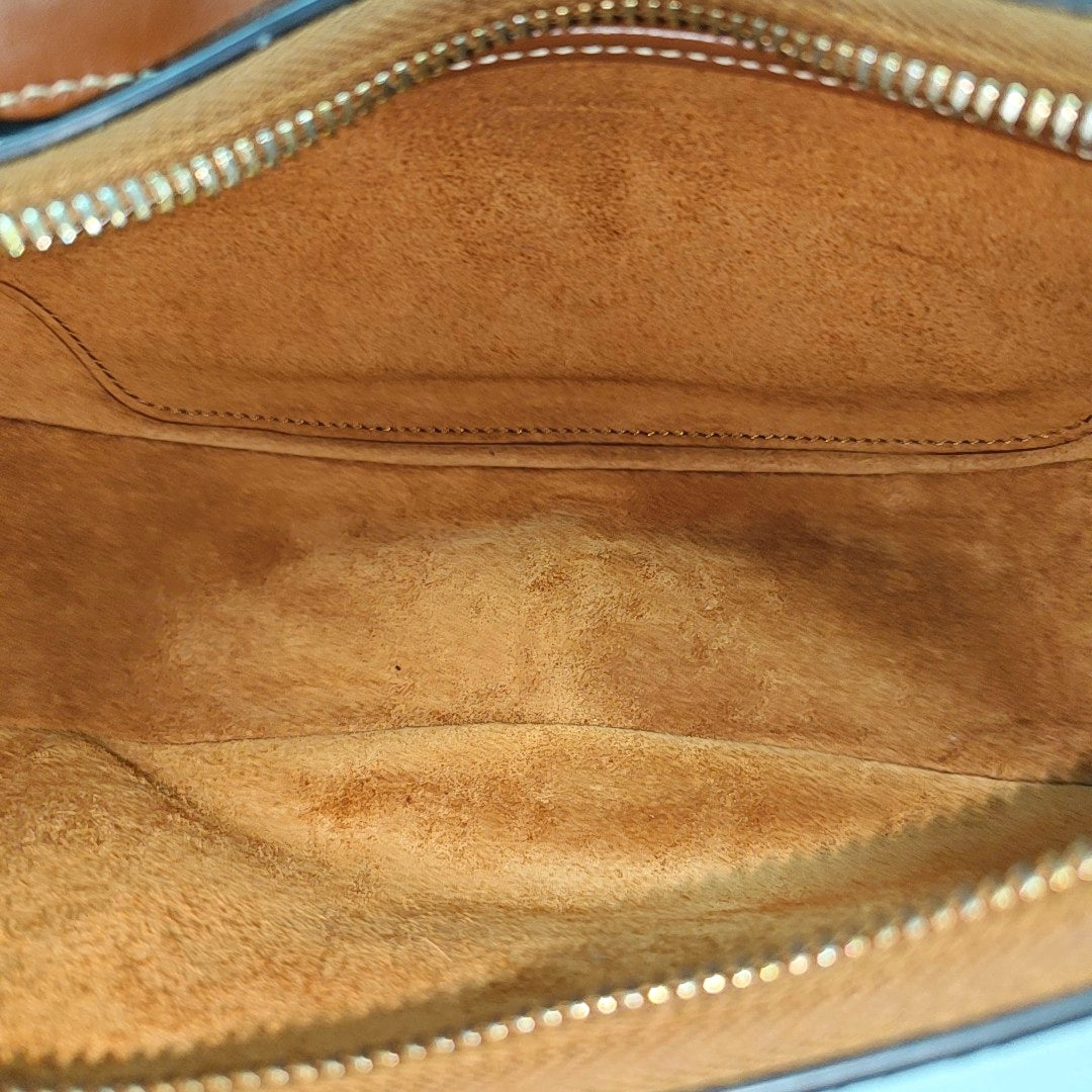 AVA Medium Calfskin Brown