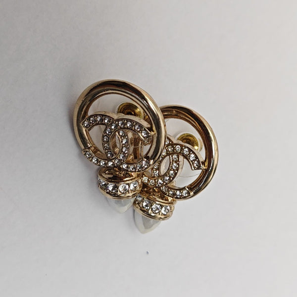 Metal Gold Stud Earrings