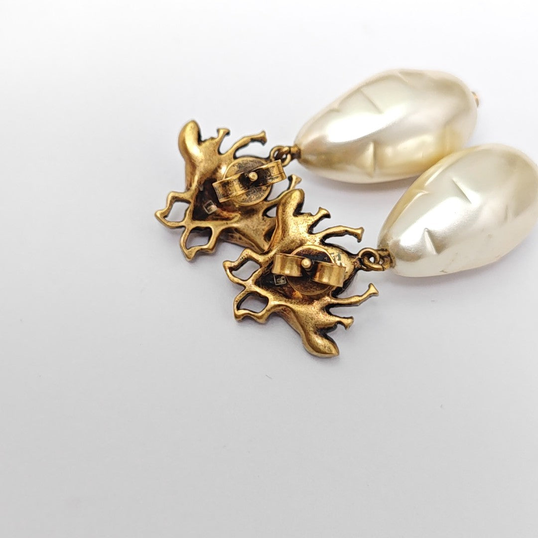 Interlocking G Metal Gold Stud Earrings