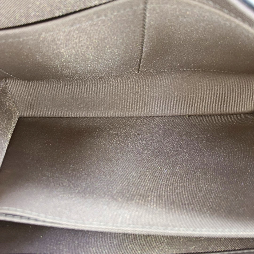 Authenticated pre-owned  LOCKME Calfskin Gray - Shoulder Bag at Looply