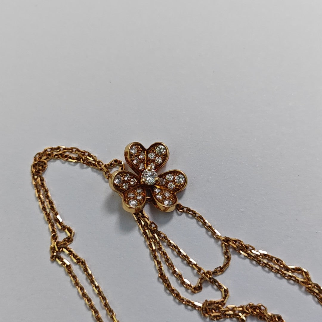 Frivole 18k Gold Necklace