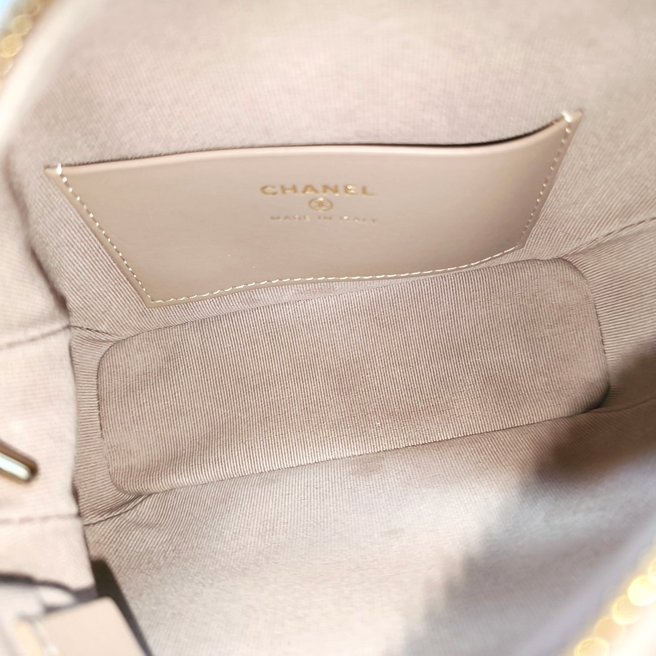 HOBO Quilted Grained Calfskin Beige