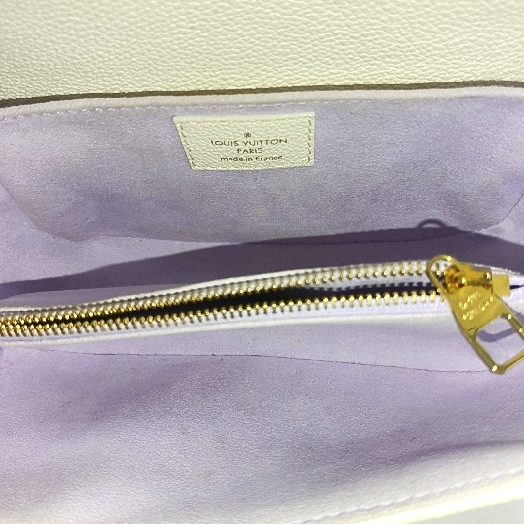 MÉTIS EAST WEST Monogram Calfskin White
