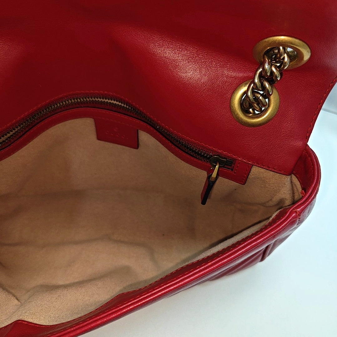 GG Marmont Medium Quilted Calfskin Red