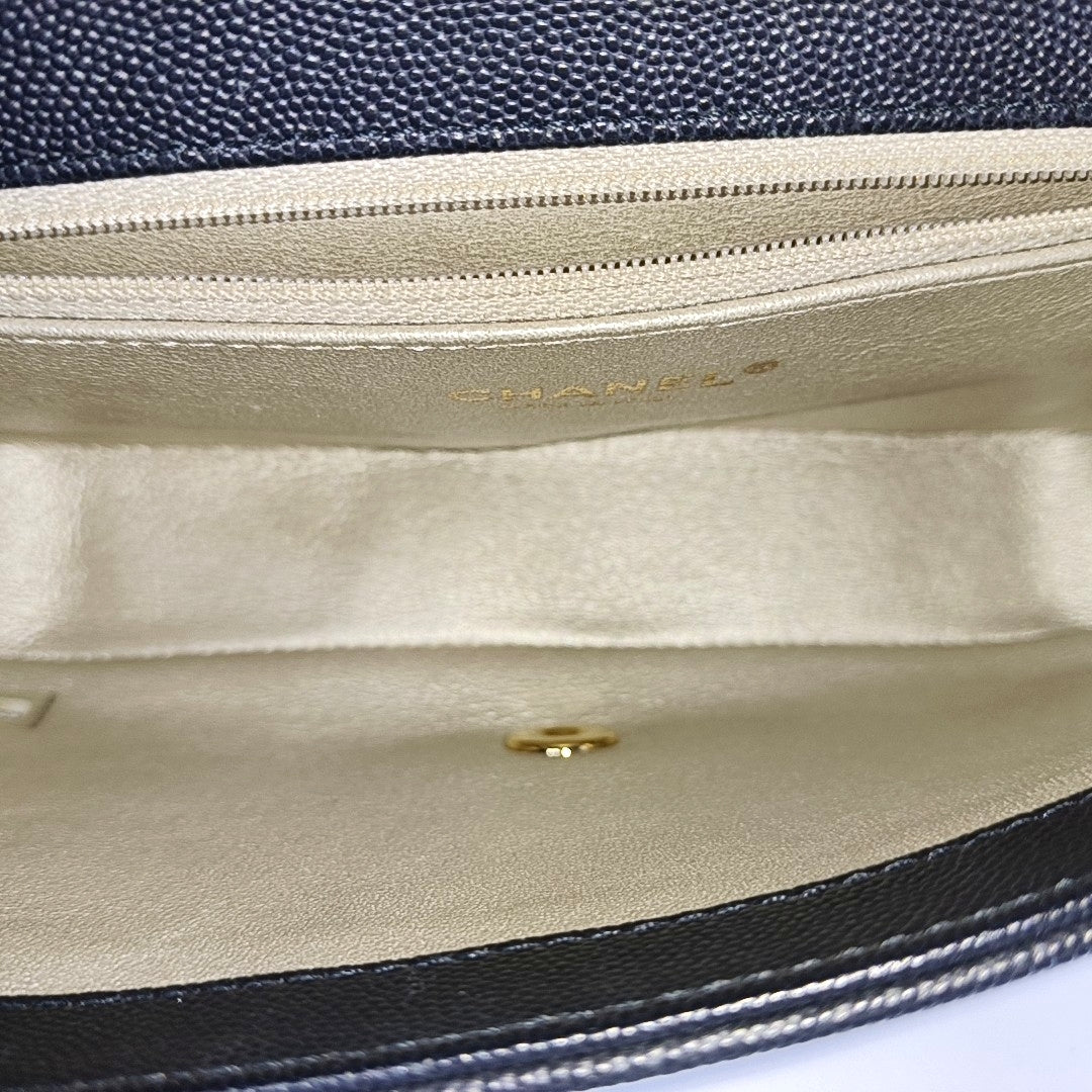 Grained Calfskin Black