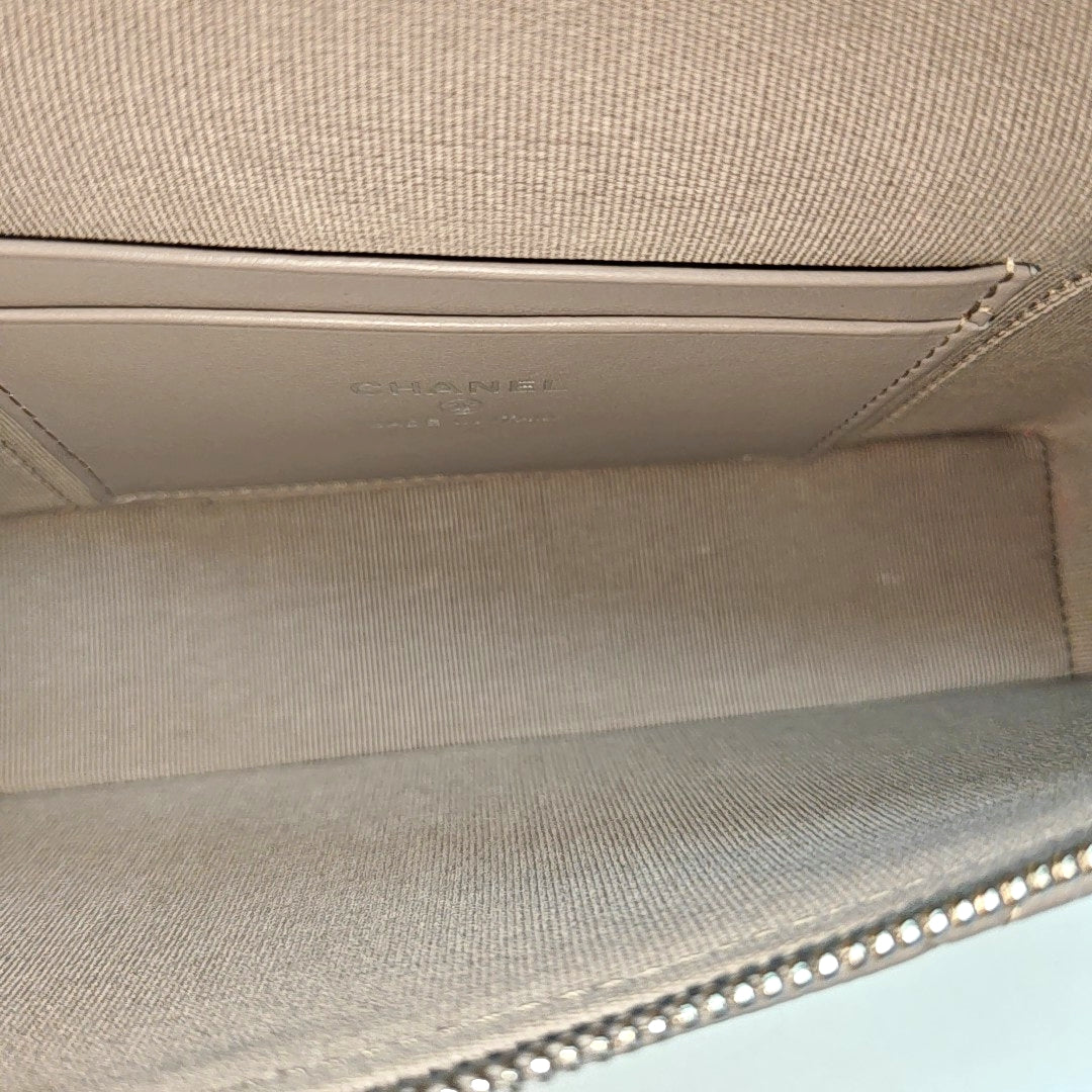 VANITY CASE Quilted Grained Calfskin Gray
