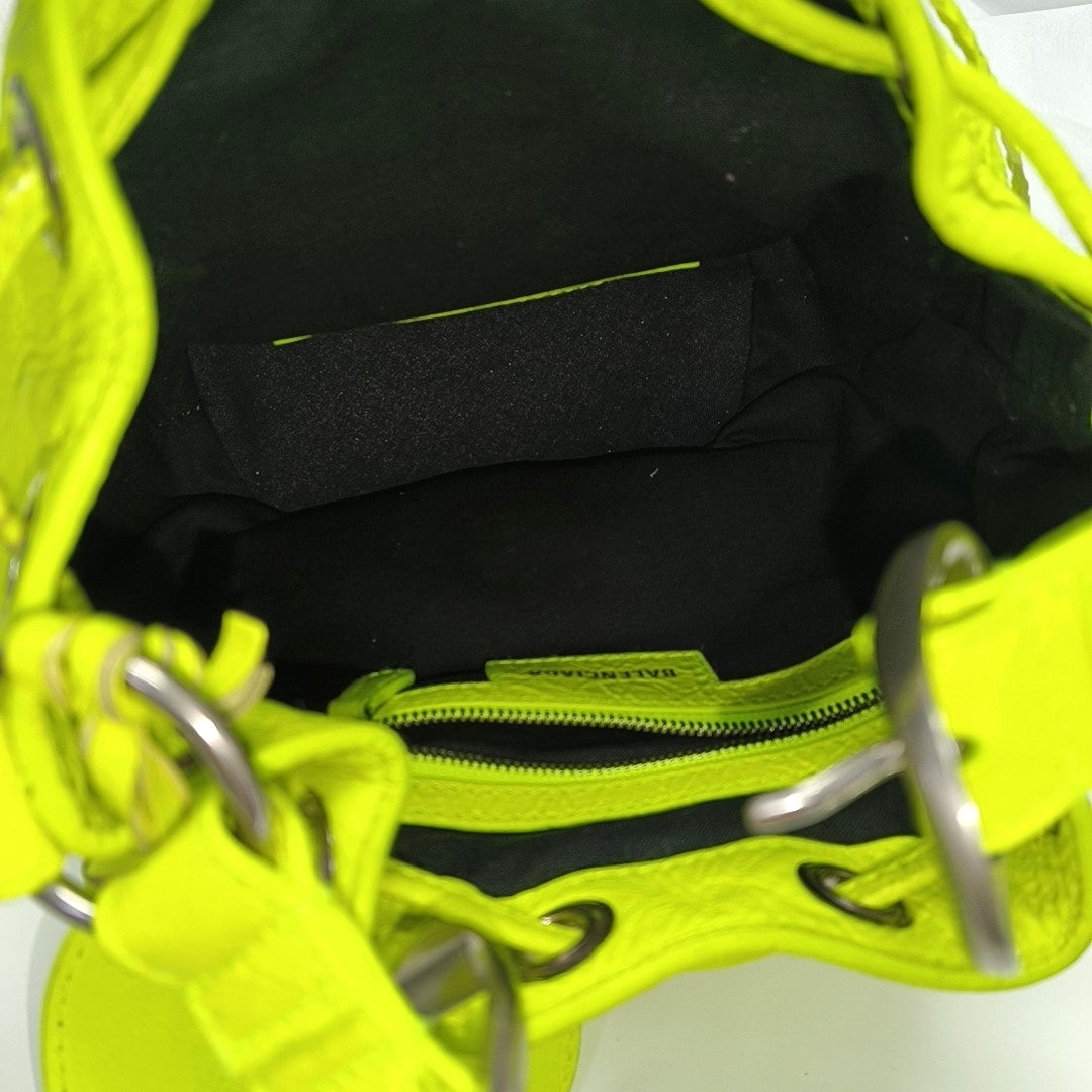 Le Cagole Calfskin Green
