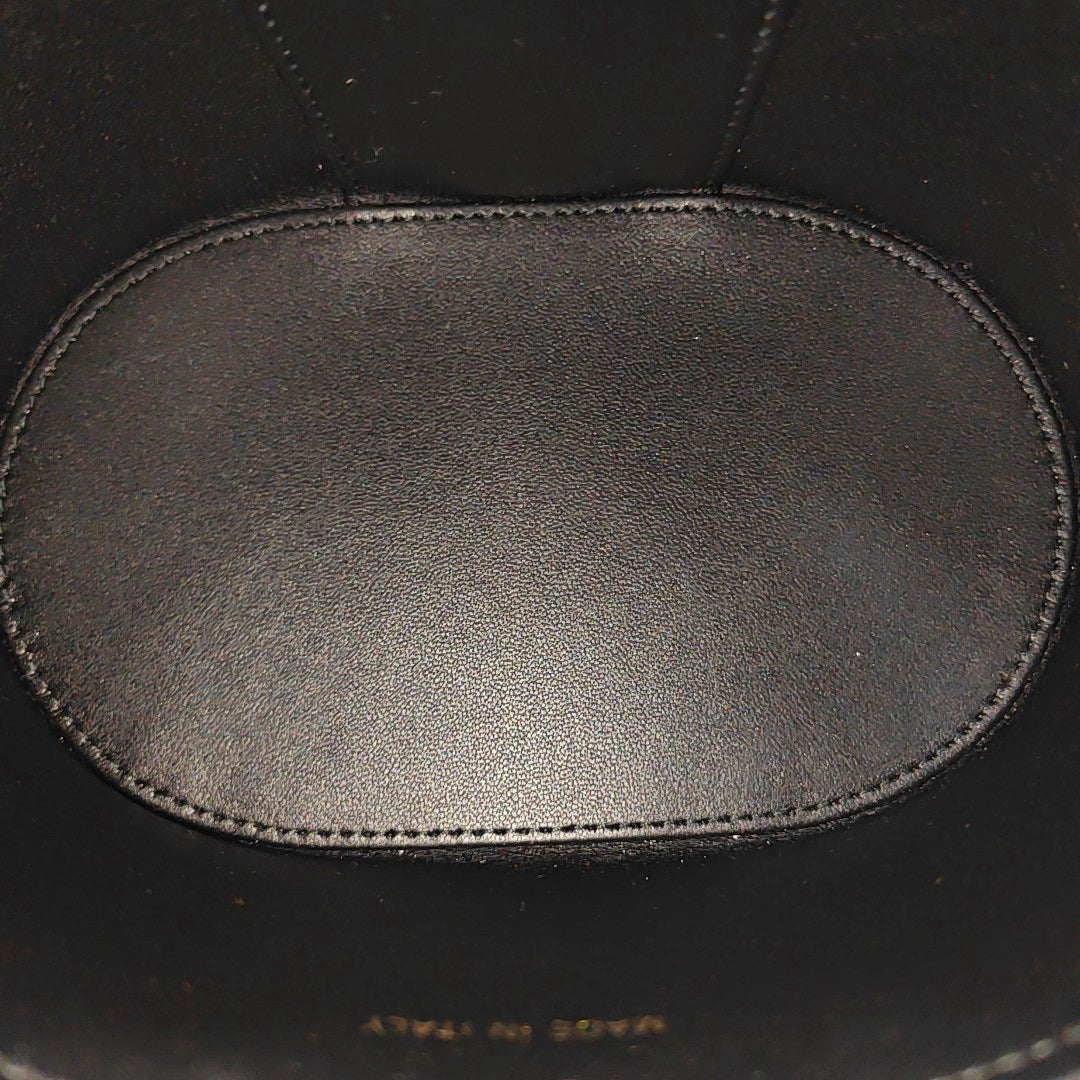 Travel Vanity Small Calfskin Black