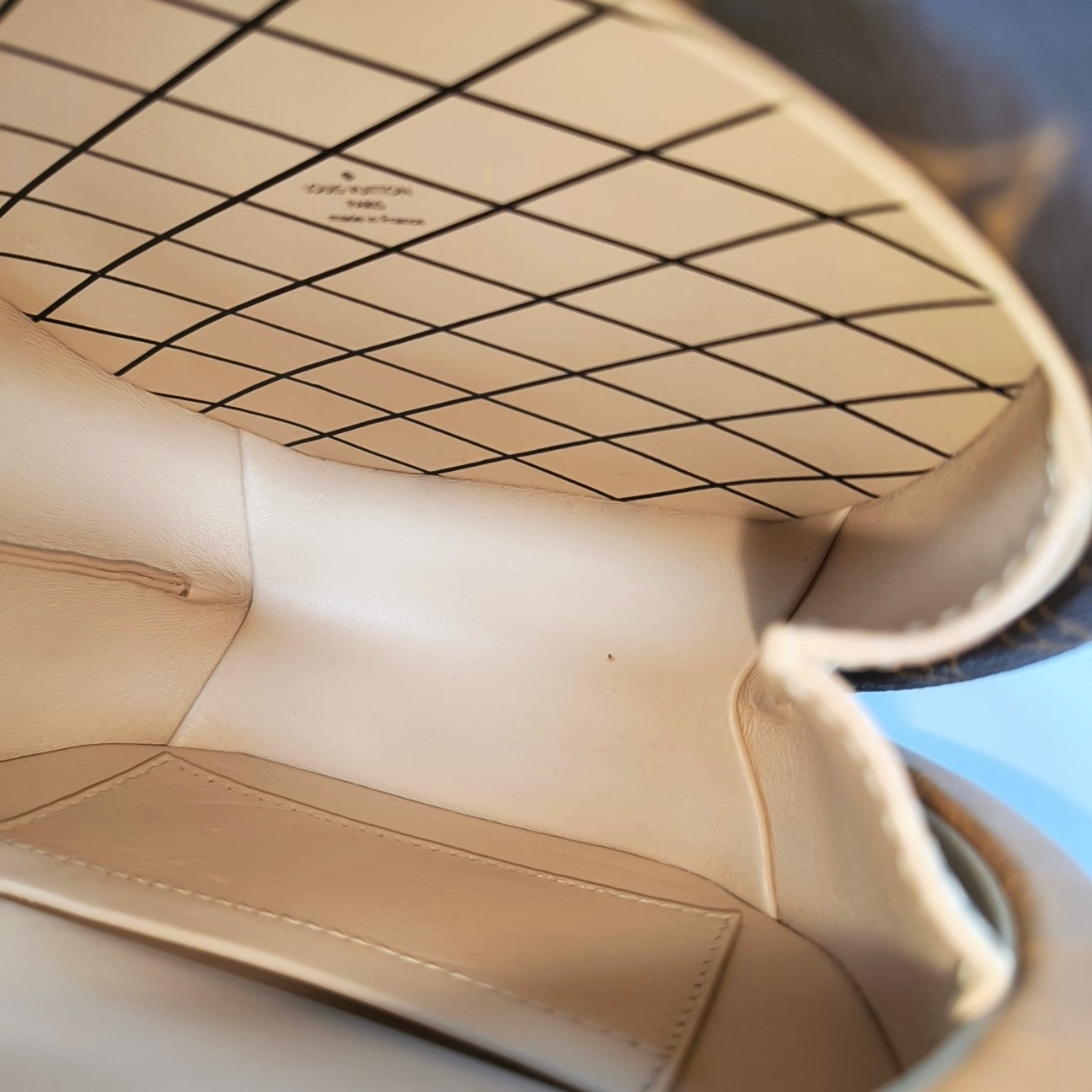 BOITE CHAPEAU PM Monogram Coated Canvas Brown