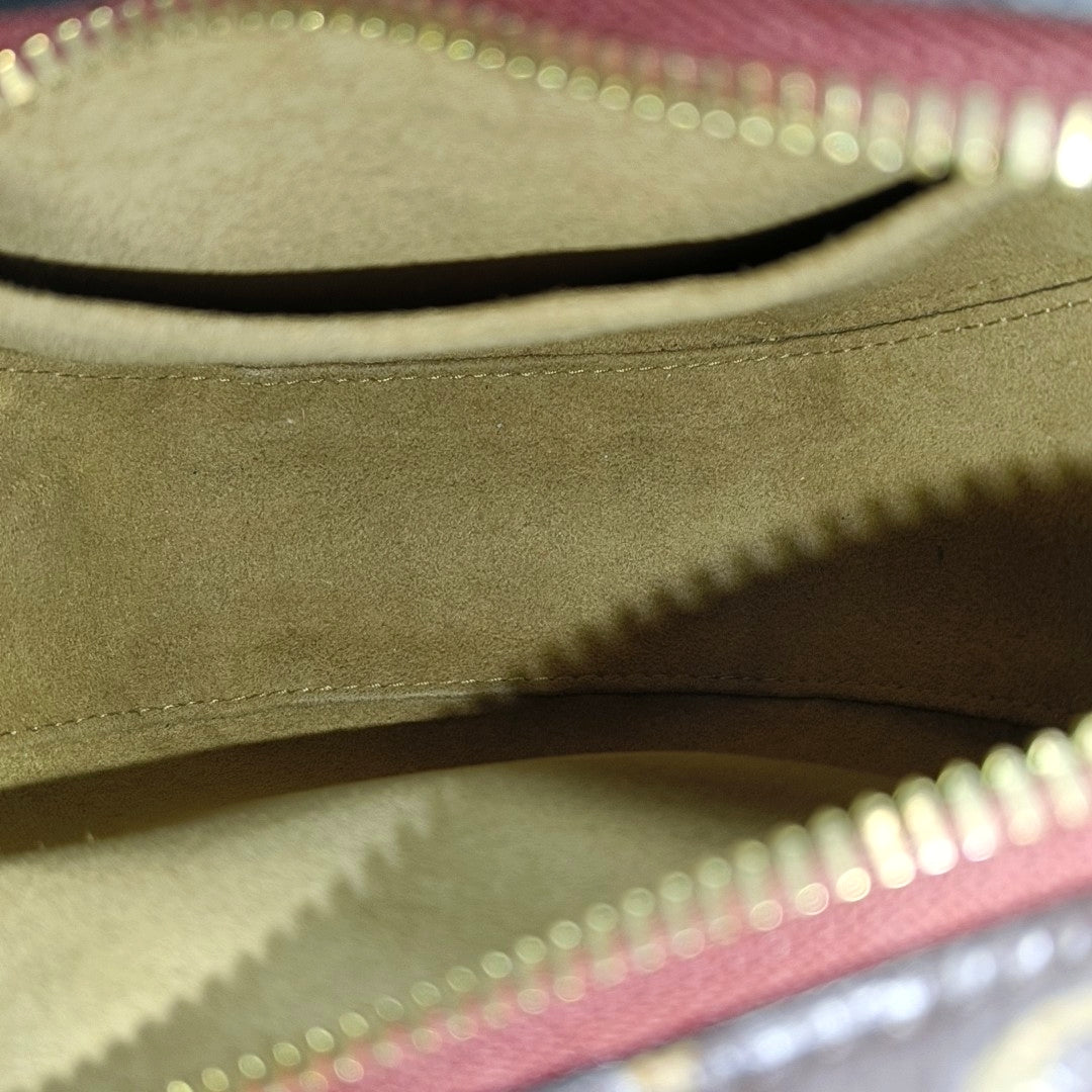 BOITE CHAPEAU PM Monogram Coated Canvas Brown