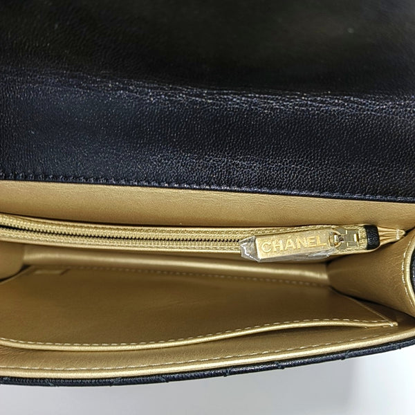 Quilted Lambskin Crossbody Bag Black