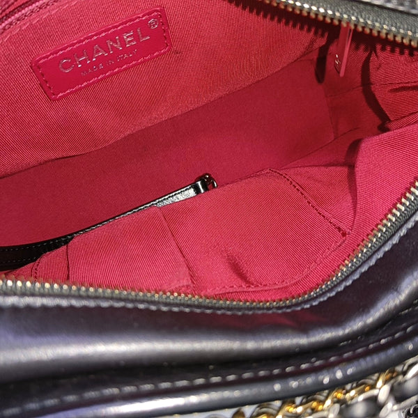 GABRIELLE Quilted Calfskin Black