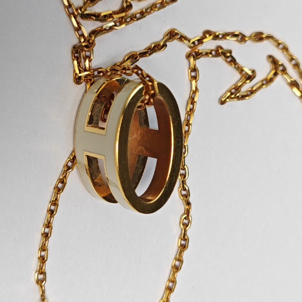 Pop H Metal Gold Necklace