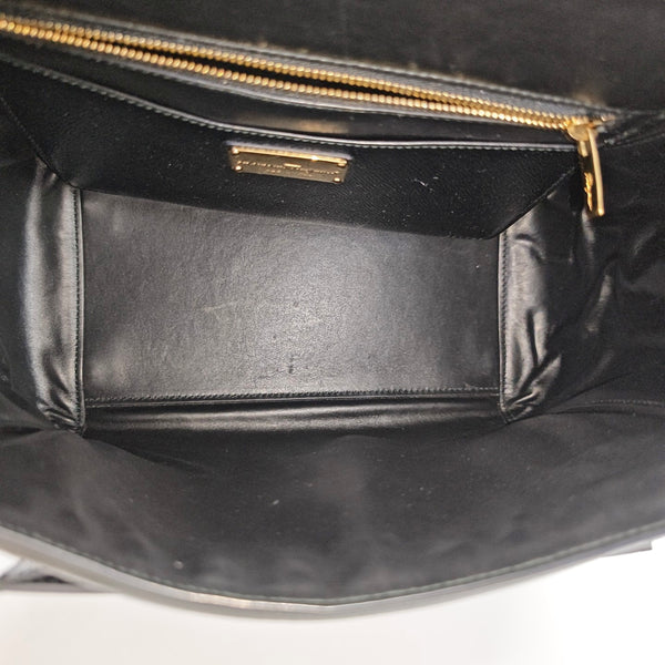 Calfskin Shoulder Bag Medium Black
