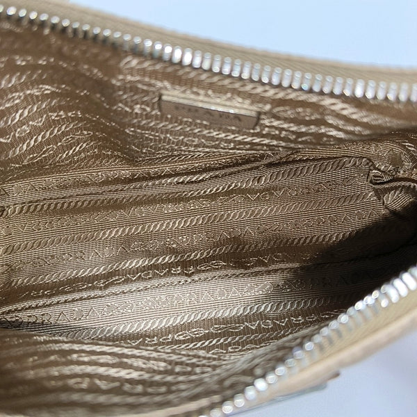Authenticated pre-owned  Re-Edition2005 Nylon Beige - Shoulder Bag at Looply