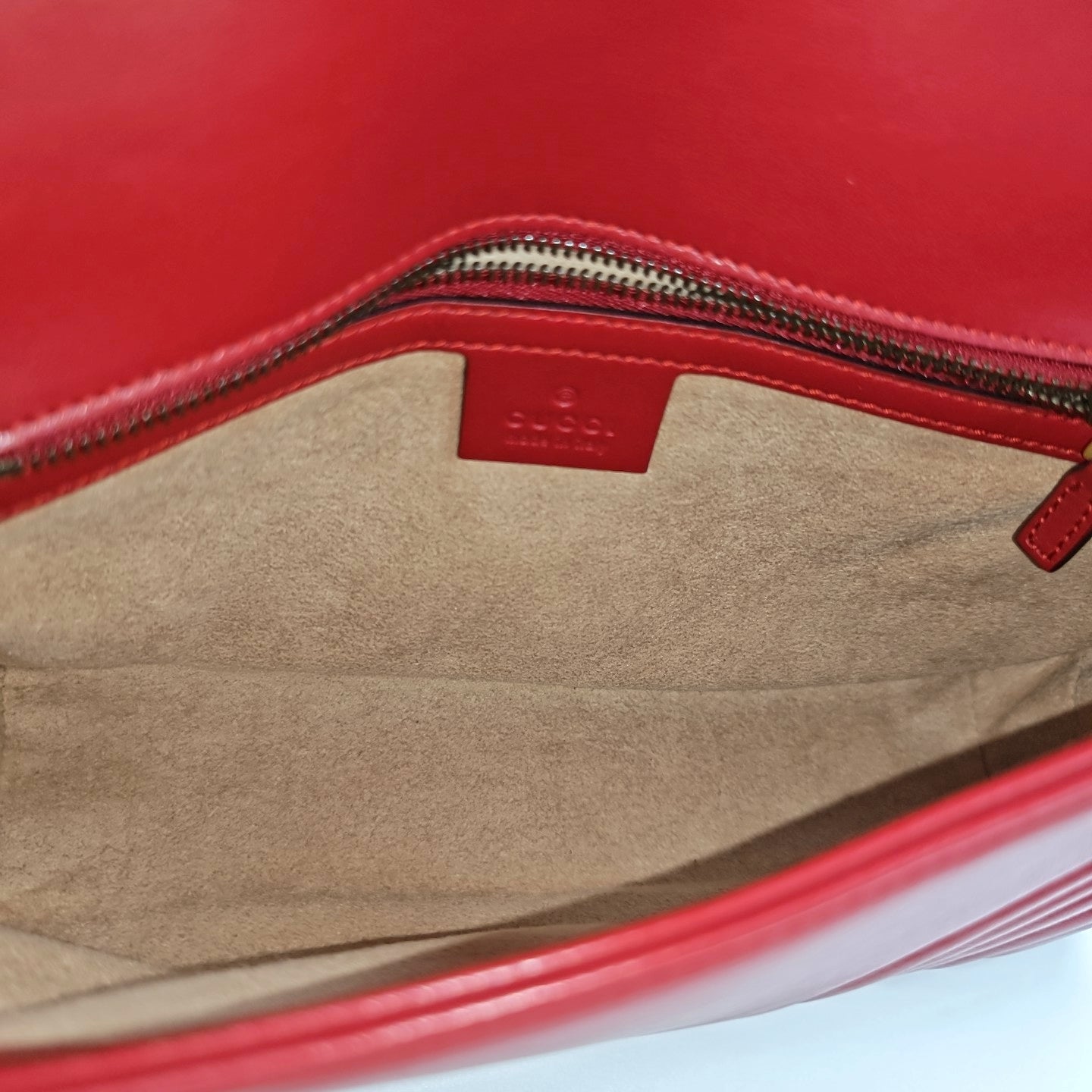 GG Marmont Medium Quilted Calfskin Red