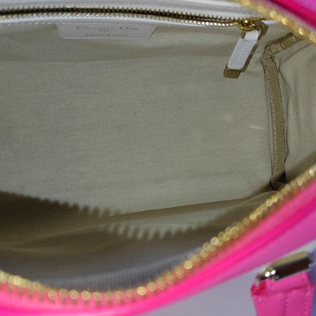 Vibe Small Calfskin Pink