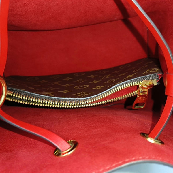 NÉONOÉ MM Monogram Coated Canvas Brown