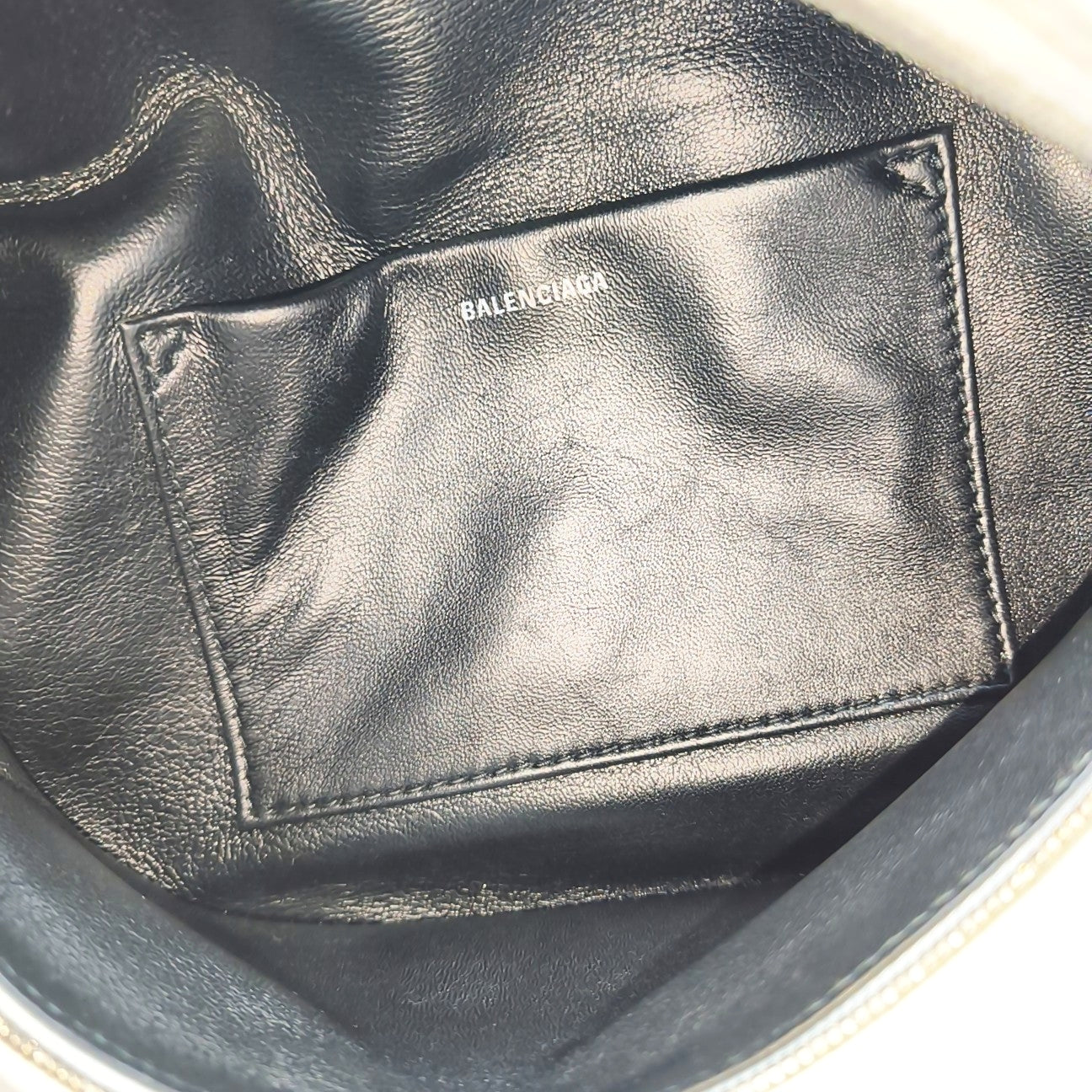 Souvenirs Calfskin White