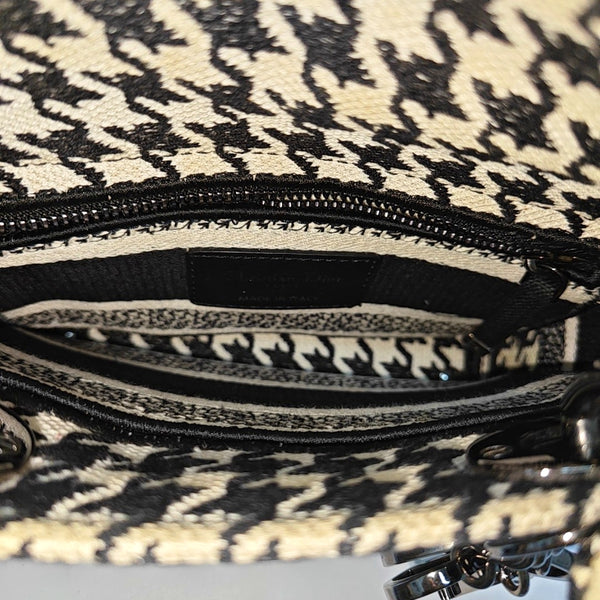 Lady Dior Mini Canvas Black