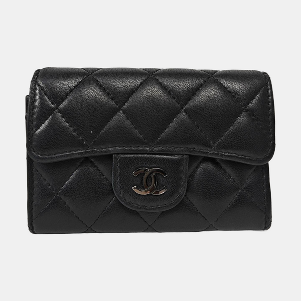 CLASSIC FLAP Quilted Lambskin Black Card Holder