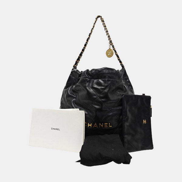 CHANEL 22 Small Quilted Calfskin Black
