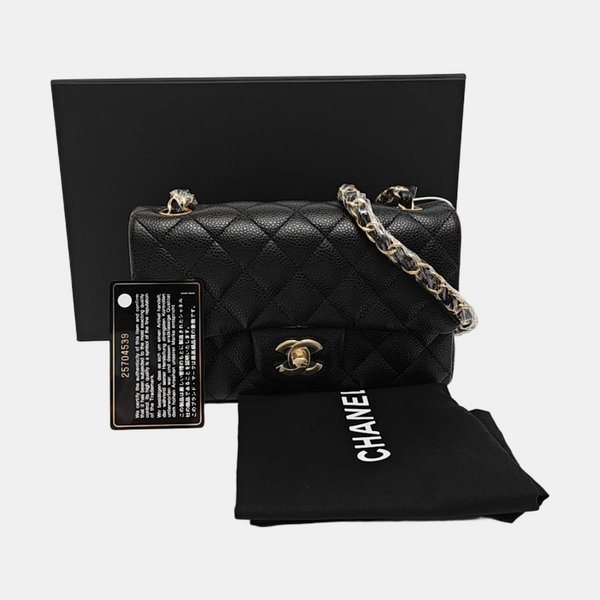 CLASSIC FLAP Mini Quilted Grained Calfskin Black