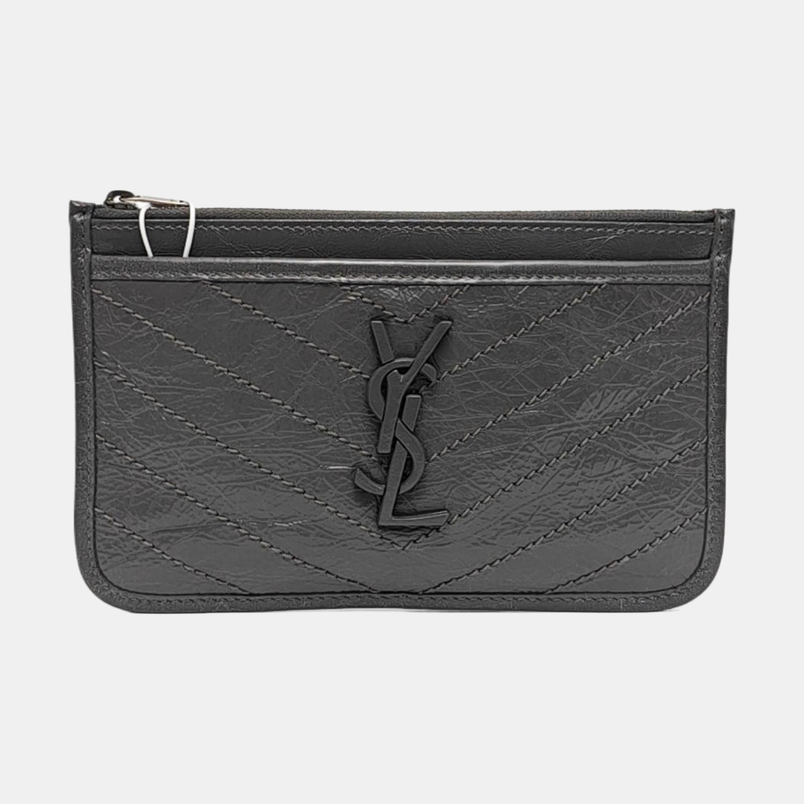 Authenticated pre-owned  CASSANDRE Chevron, Quilted Calfskin Gray - Clutch at Looply