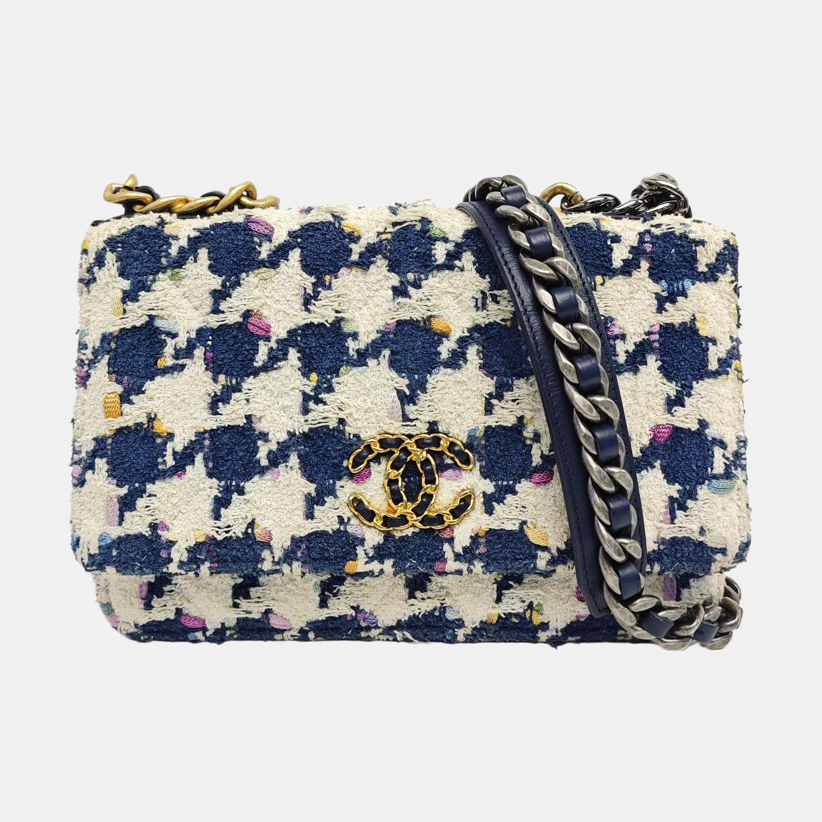 CHANEL 19 WOC Wool Beige