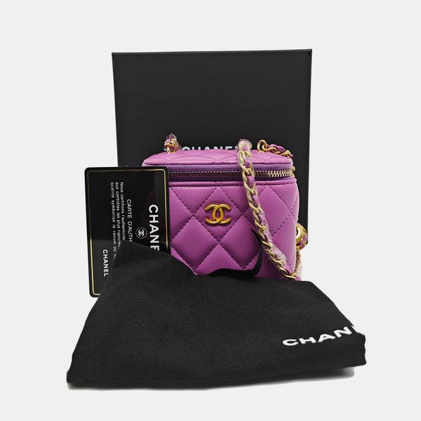 VANITY CASE Small Quilted Lambskin Purple